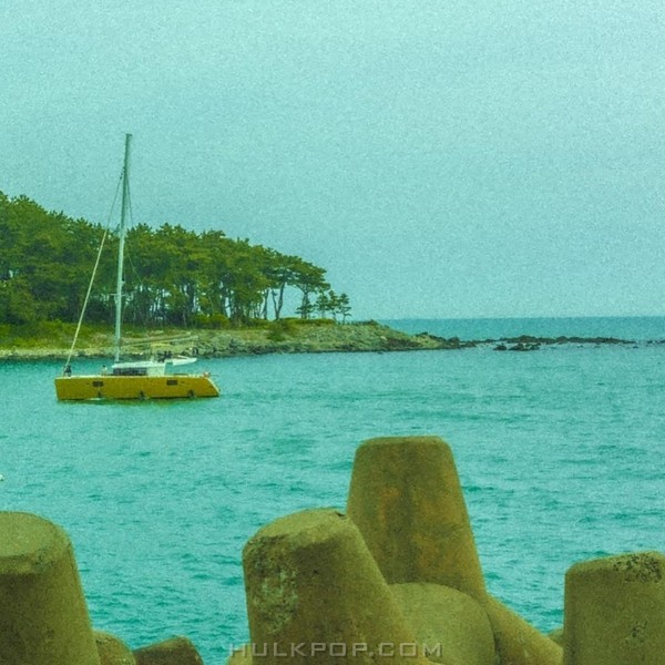 Myeong E-Wol – Three : A Trip Alone