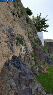 MONUMENT / Monumento Homenagem Salgueiro Maia, Castelo, Castelo de Vide, Portugal