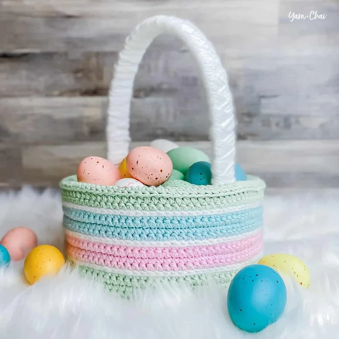 Free Easter Crochet Pattern - Classic Easter Basket