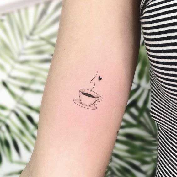 15 ideias de tattoos minimalistas para copiar