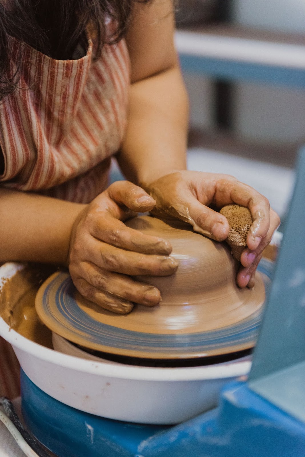 Afternoon Pottery Class with KIRA.MADE ArteBohème Unconventional art with a touch of