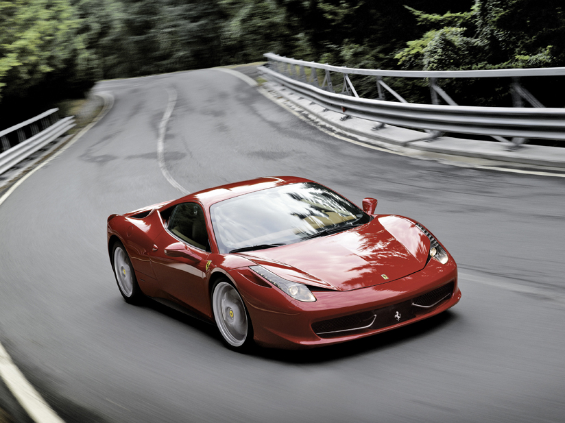 Красный ferrari 458 italia