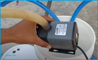 Pompa air instalasi hidroponik
