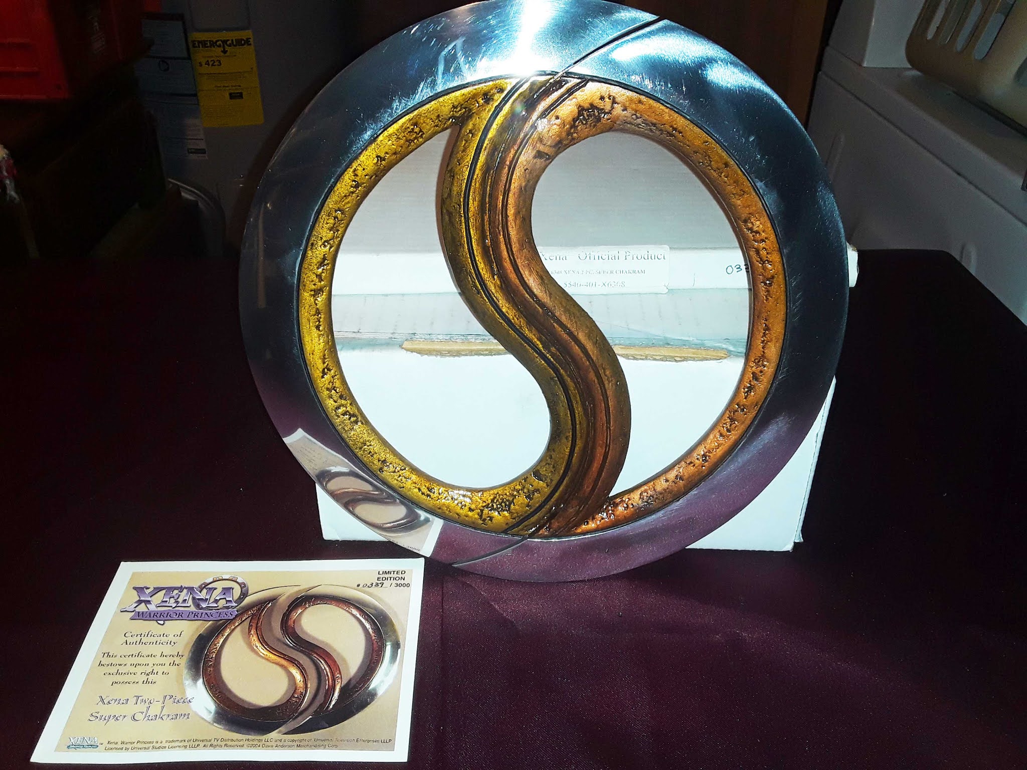 Xena Prop Treasures For Sale Troy's Splitting Yin Yang Chakram replica