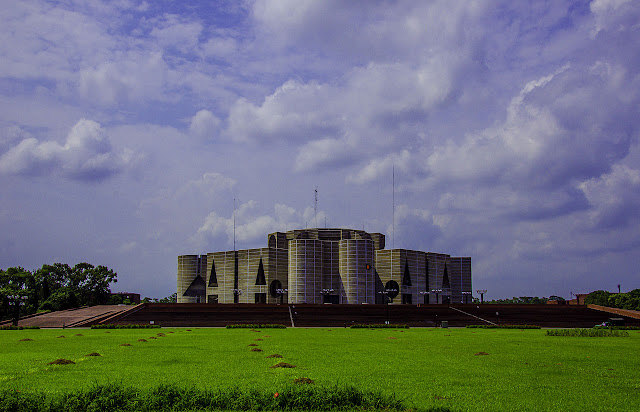 জাতীয় সংসদ ভবন