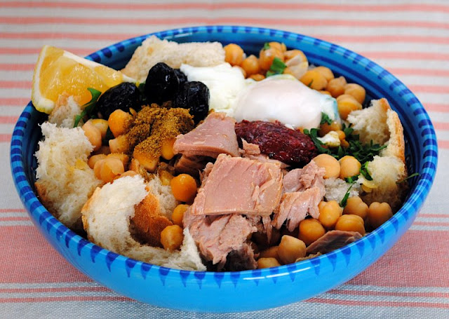 En ces jours de grands froids, rien de tel qu’un bon plat de Lablebi bien chaud, plat typique tunisien. - Qu'est ce que le Lablebi ? 