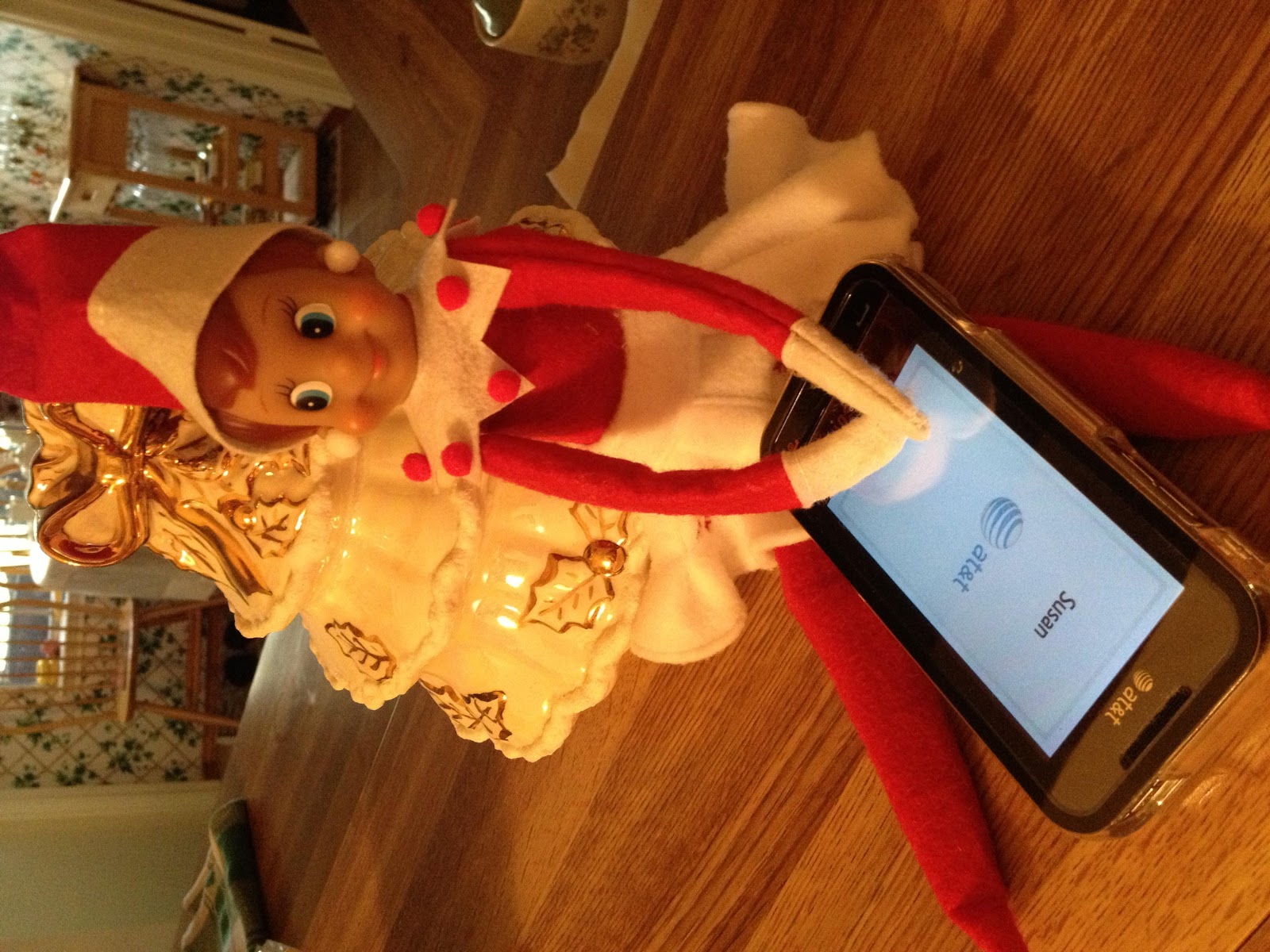 Susan Sews Elf on the Shelf Day 10 Izzy