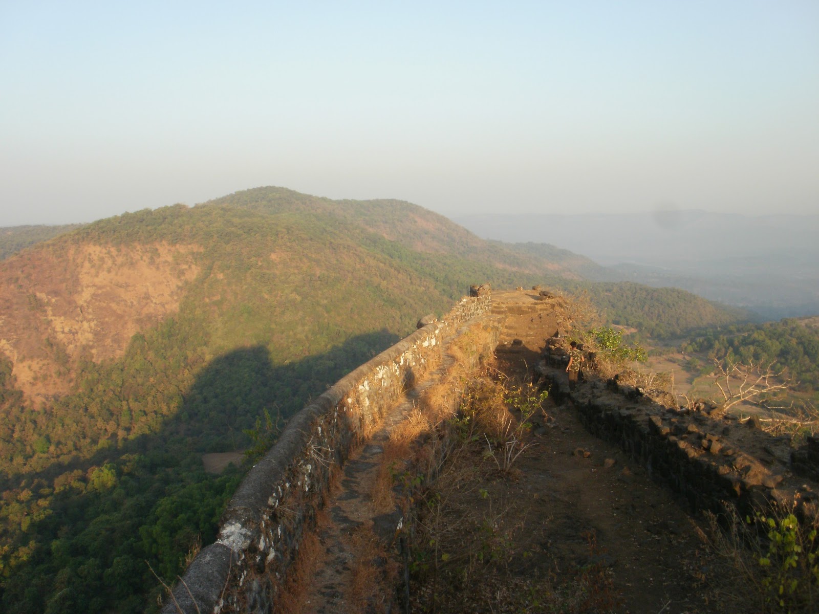 Anurag's Corner: AvchitGad-Birwadi Fort-GhosalGad-TalaGad-Kuda Caves ...