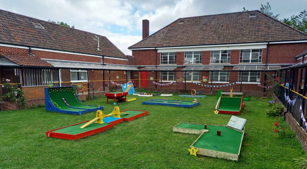 The Ham and Egger Files Filwood Fantastic Mini Golf in Knowle West