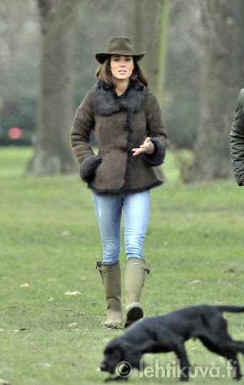 Duchess Kate: Kate Takes Lupo For A Stroll Around Kensington Gardens