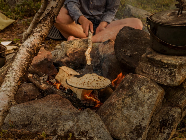 Mengenal Teknik Bertahan Hidup di Alam Bebas Ala Bushcraft u