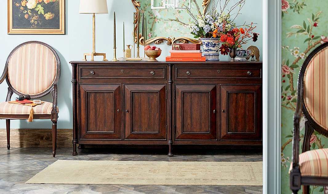At Home: Traditional Elegance