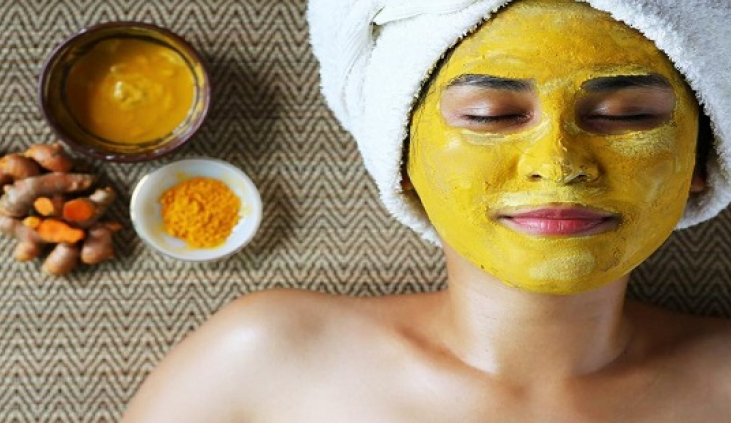 Yellow turmeric to get rid of wrinkles
