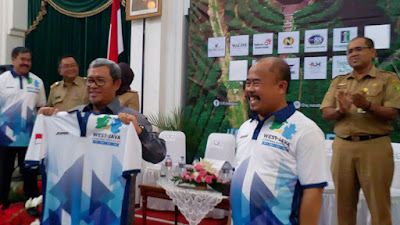 Promosi Wisata Jabar Gelar Lomba Unik West Java Eco Marathon