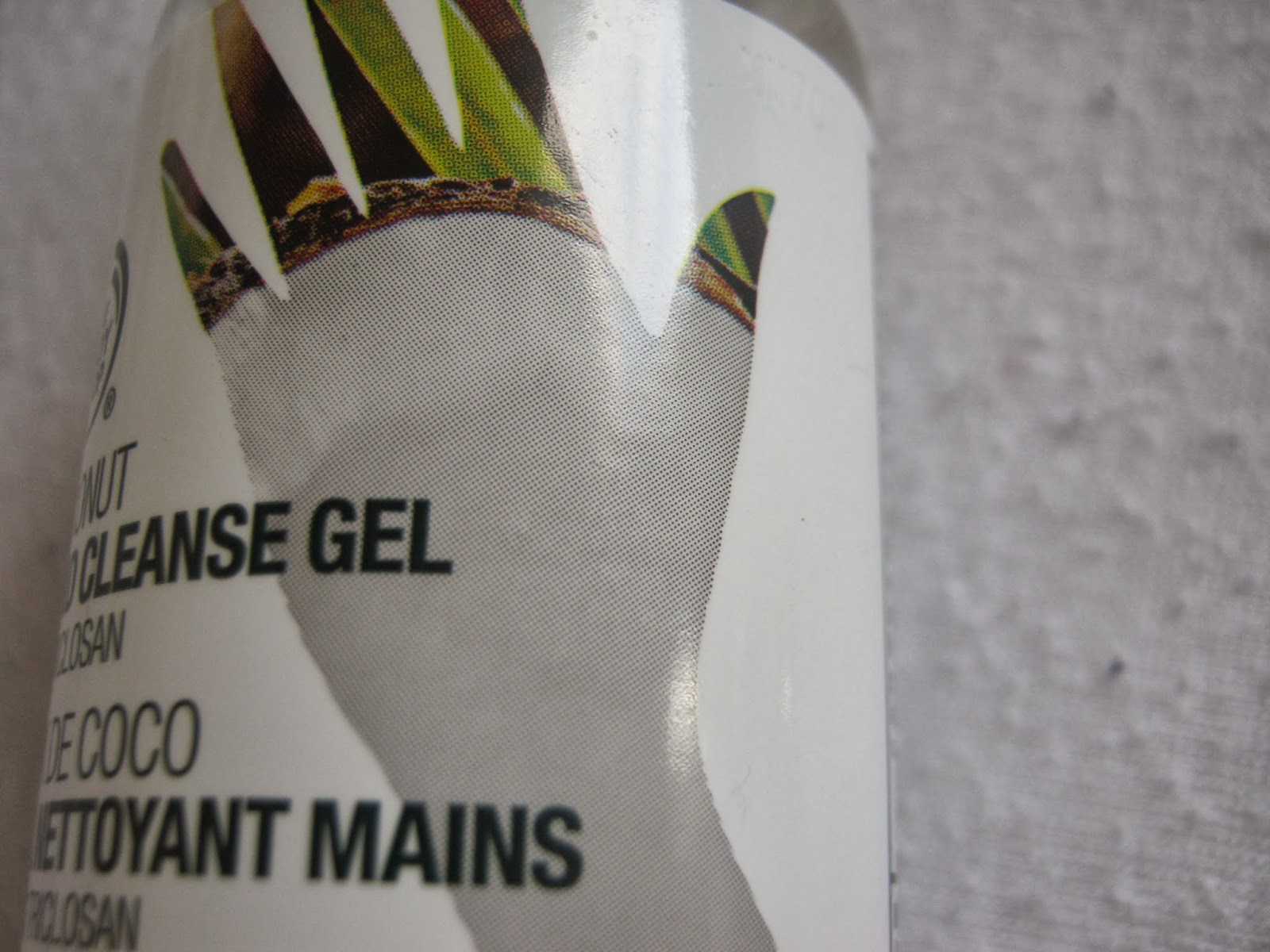 LolLoveLife The Body Shop Hand Cleanse Gel in Coconut and Satsuma review!