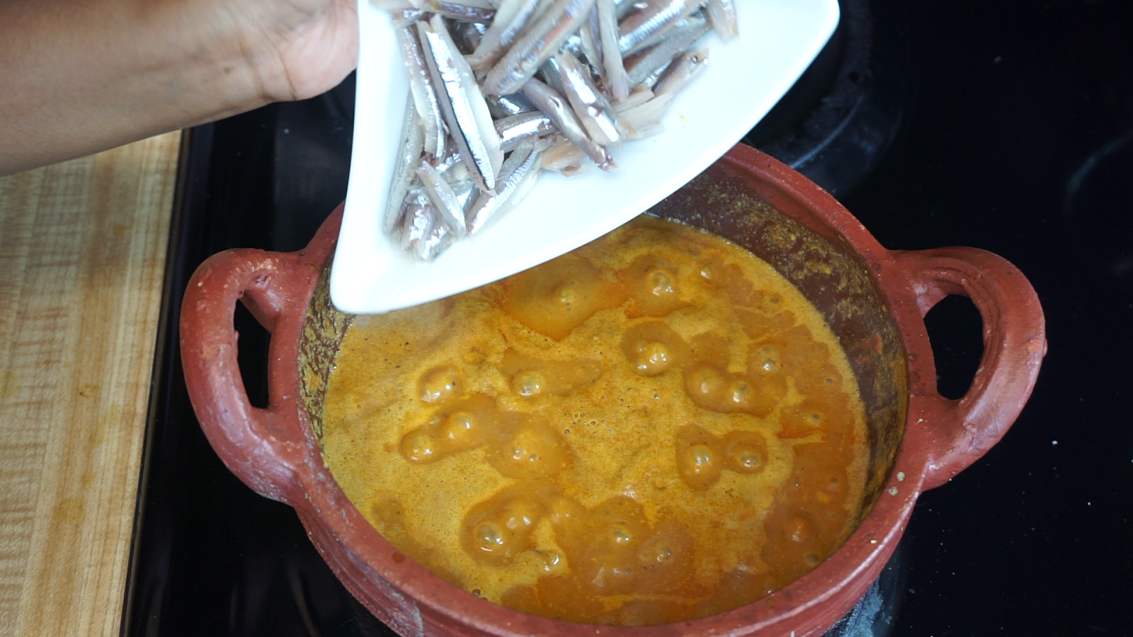 Anchovy Fish Curry / Nethili Meen Kulambu Steffi's Recipes