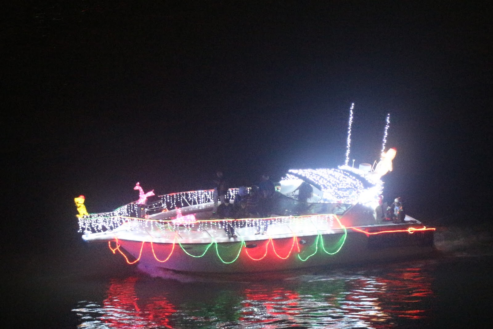 Doing It On The Road(Part II) Treasure Islands Christmas Boat Parade, 2017