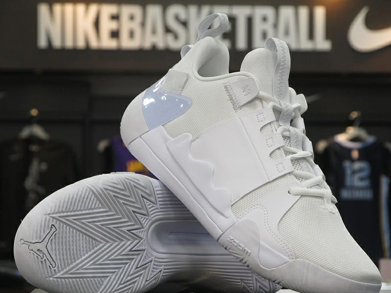 nike jordan zero gravity