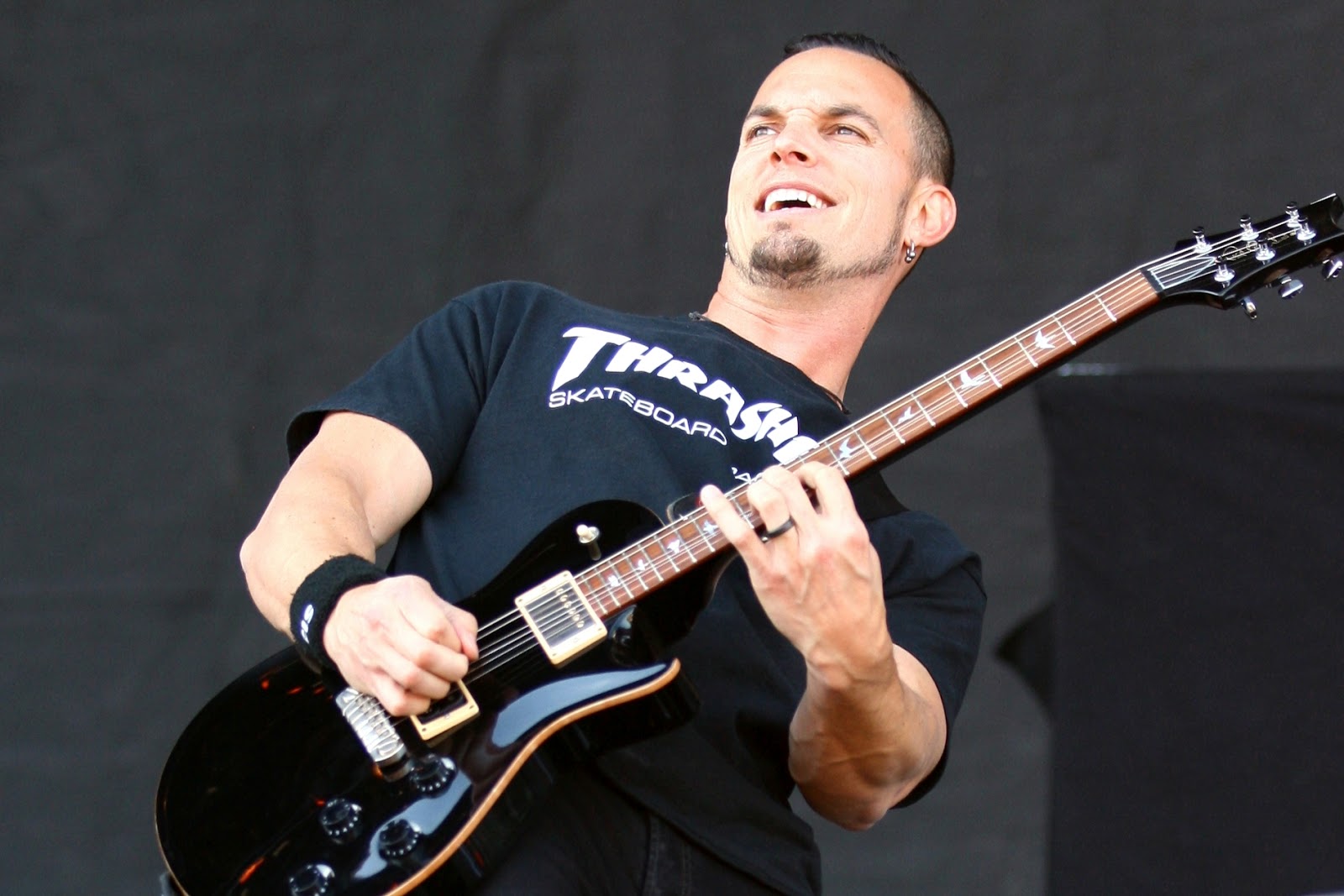 Guitarrista de ALTER BRIDGE "Para algunos grupos, las reuniones