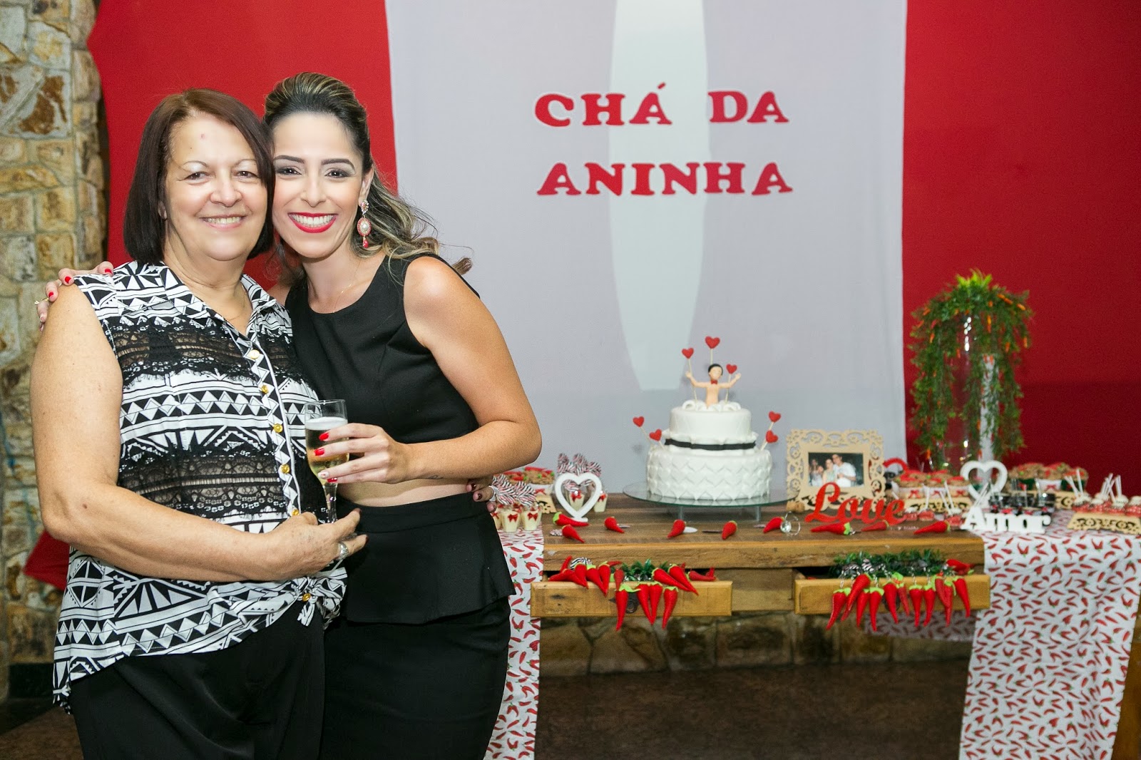 blog-de-casamento-chá-de-lingerie-picante-tema-pimenta-noiva cha-lingerie-picante-tema-pimenta-noiva