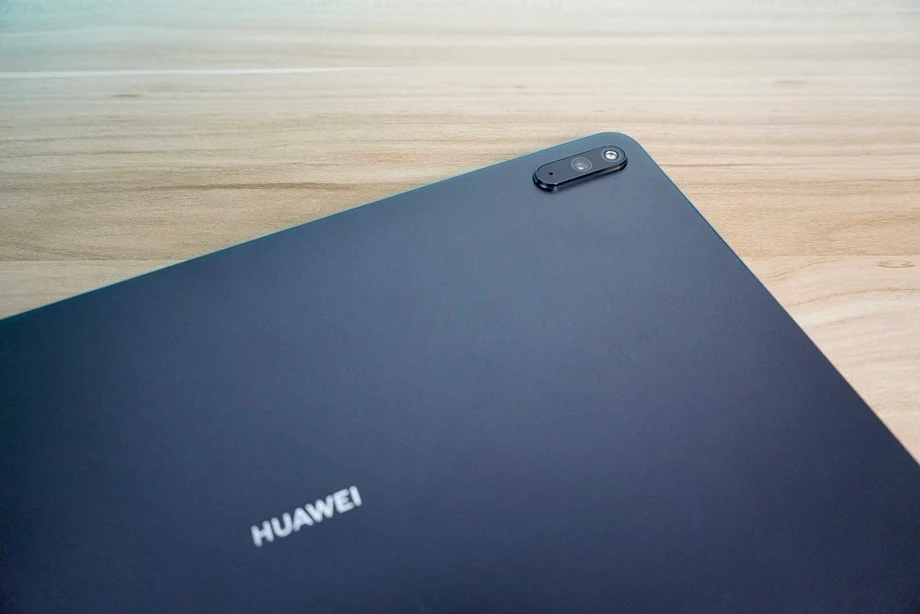 Huawei MatePad 11 Unboxing, First Impressions: Camera