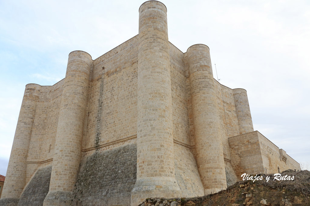 Castillo de los Sarmiento, Fuentes de Valdepero