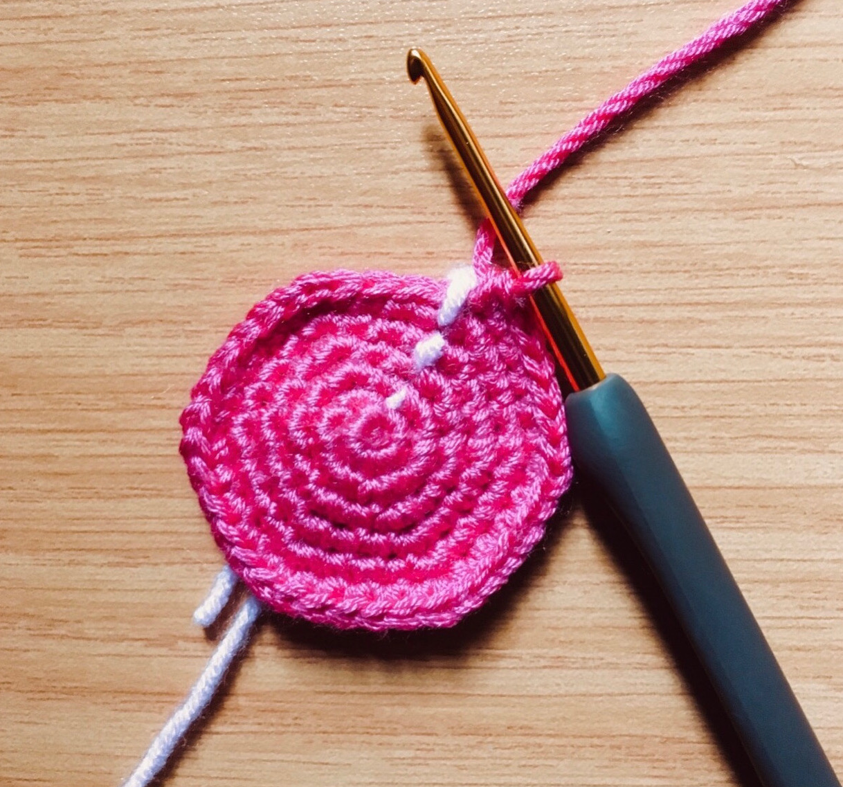 How To Crochet In Spiral / Continuous Rounds With Single Crochet
