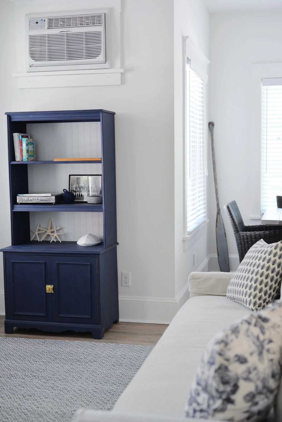 Ramblingrenovators.ca | Navy blue chalk paint bookcase, modern country style cottage