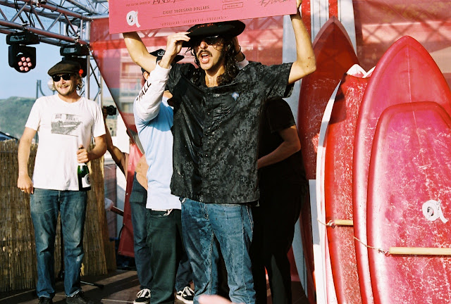 Andy Nieblas at Duct Tape Vans Festival copyright Surfin Estate