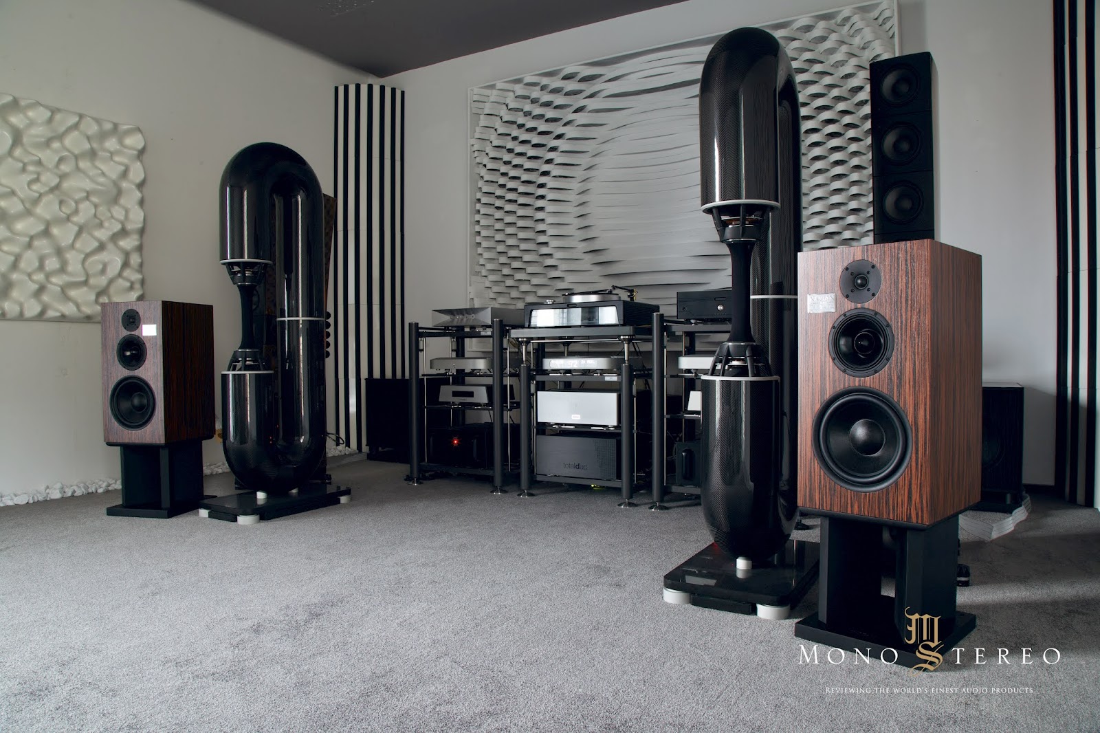 sonic stereo systems