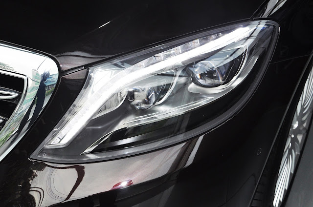 Hệ thống đèn pha Mercedes Maybach S400 4MATIC Mercedes Maybach S400 4MATIC sử dụng Hệ thống đèn pha tích hợp công nghệ đèn LED thông minh