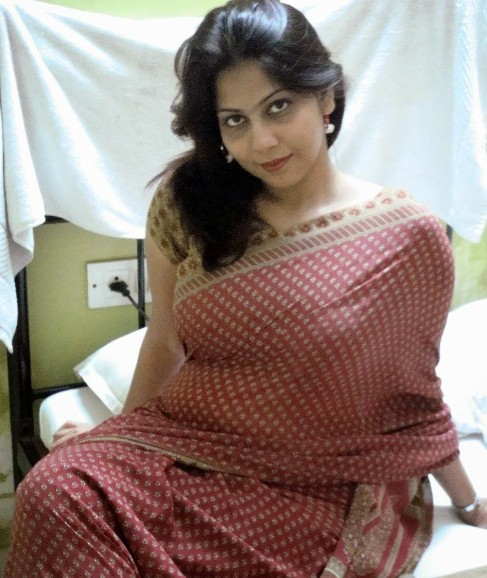 1000px x 1187px - Desi Girls: #5 Jyothi - Super hot big ass Mallu aunty