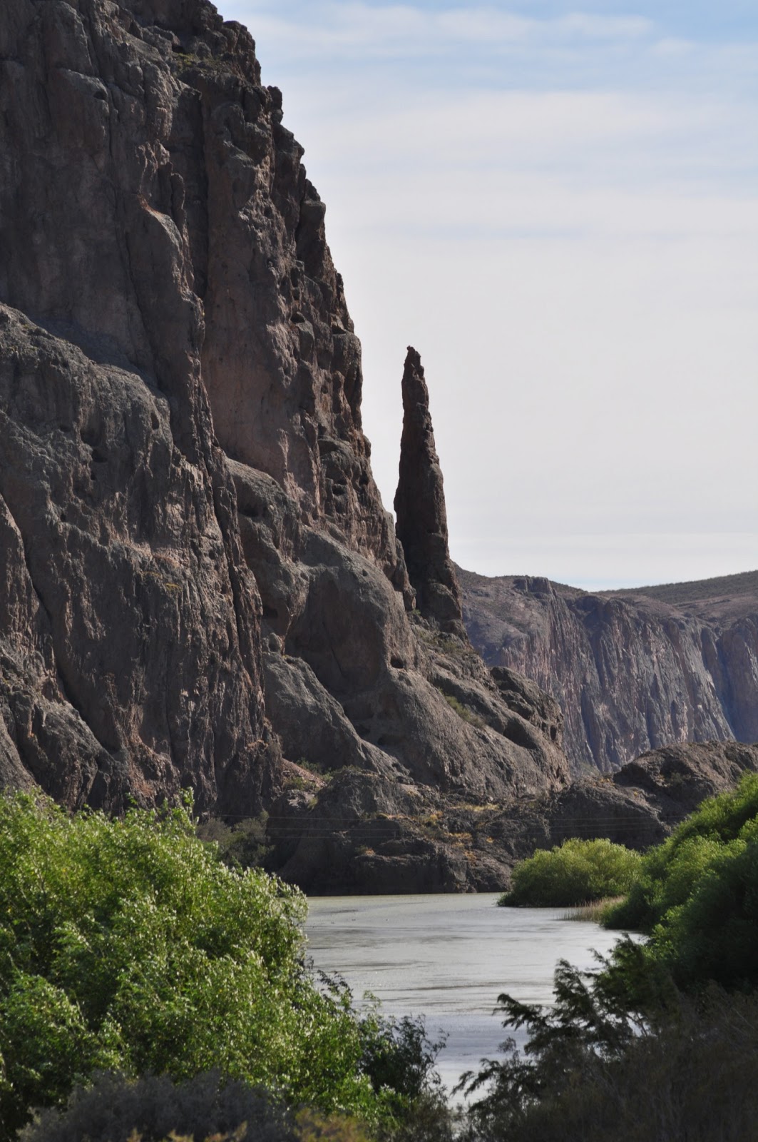Enrredos de Iñaki por la Argentina Villa Dique Florentino Ameghino