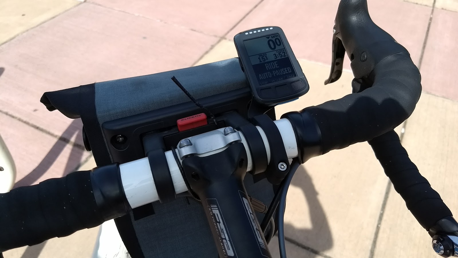 wahoo elemnt bolt vs