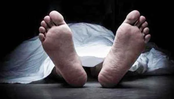 News, Kerala, State, Thiruvananthapuram, Death, Obituary, Police, Dead Body, Dead, Hanged, Online, Technology, Business, Finance, Case, Youth found dead in Erode