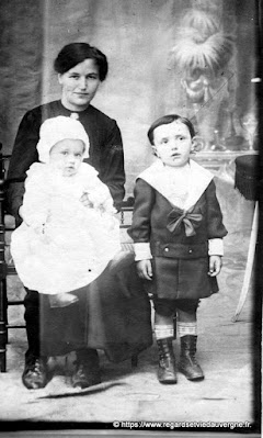 Photo de famille ancienne noir et blanc