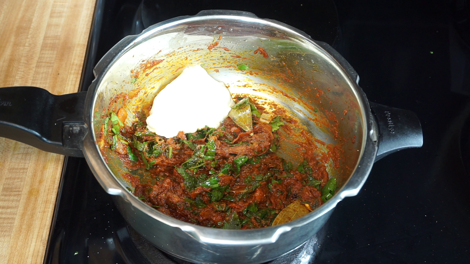 Chettinad Chicken Biryani in Pressure Cooker | Steffi's Recipes