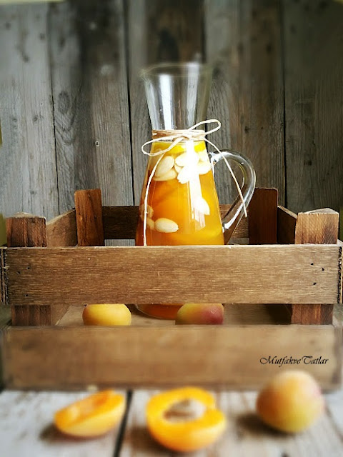 BADEMLİ TAZE KAYISI KOMPOSTOSU | Mutfak Ve Tatlar