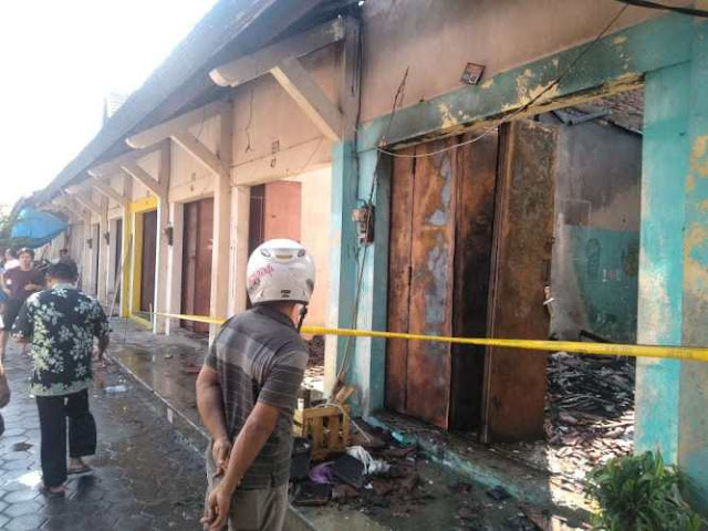 Tiga Kios Mebel Di Kalijambe Ludes Dilalap Si Jago Merah
