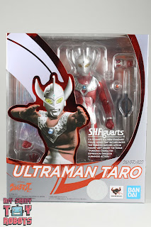 S.H. Figuarts Ultraman Taro Box 01