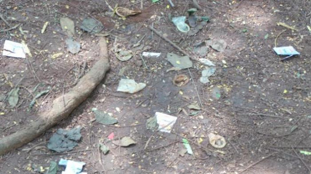 Ditemukan Adanya Kondom Bekas Dan Pakaian Dalam Wanita Berserakan Di Taman Kota Tangerang