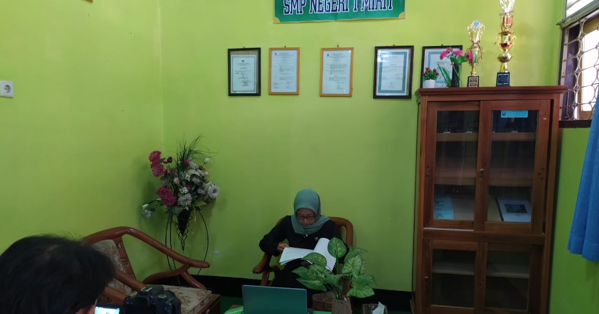 MPLS dan Pembelajaran Daring Menggunakan Apliasi Google Meet dan Google