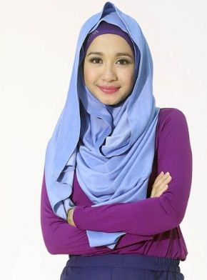 10 Foto Hijab Terbaru Tampil Modern Cantik dan Elegan ...