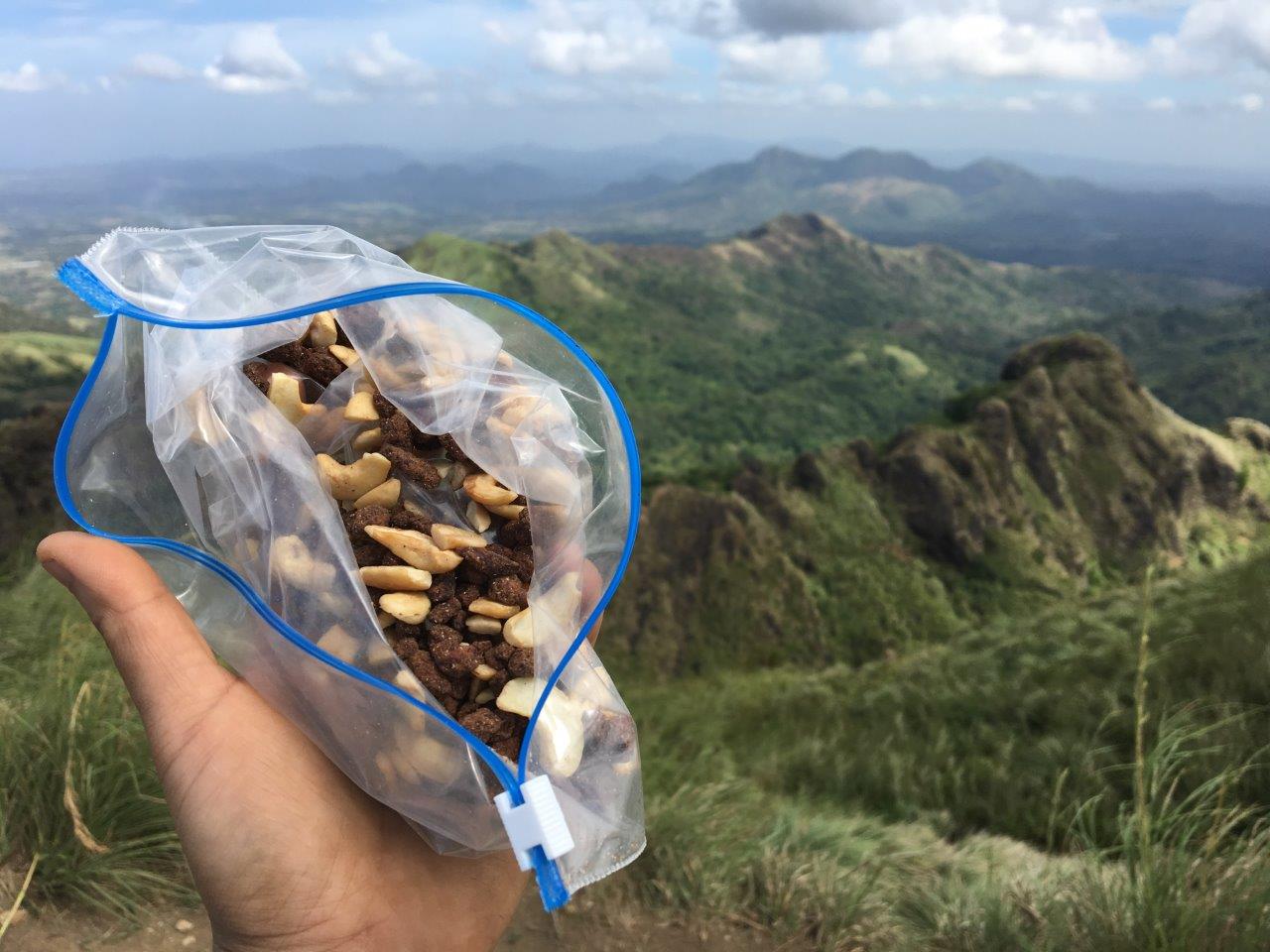 12 Useful things to Bring on your First Mountain Hike