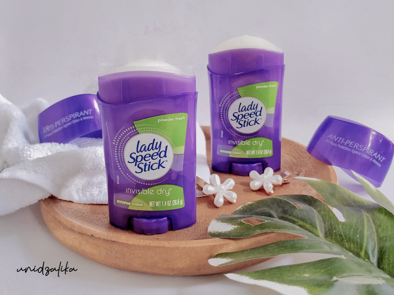 Uni Dzalika CARA AMPUH MENGHILANGKAN BAU BADAN DENGAN LADY SPEED STICK