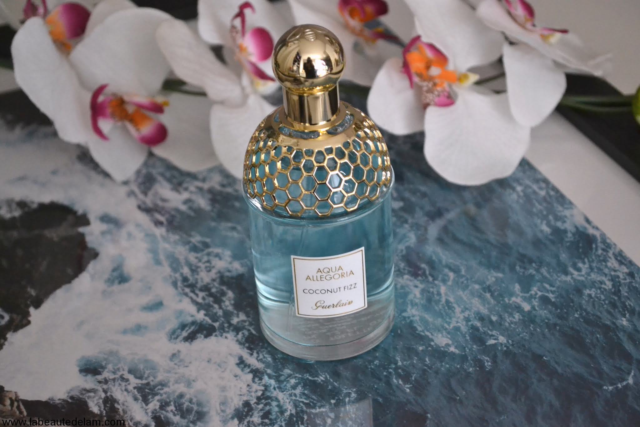 Prix Des Parfums Au Pas De La Case Aqua Allegoria Coconut Fizz de GUERLAIN : le parfum qui va réchauffer