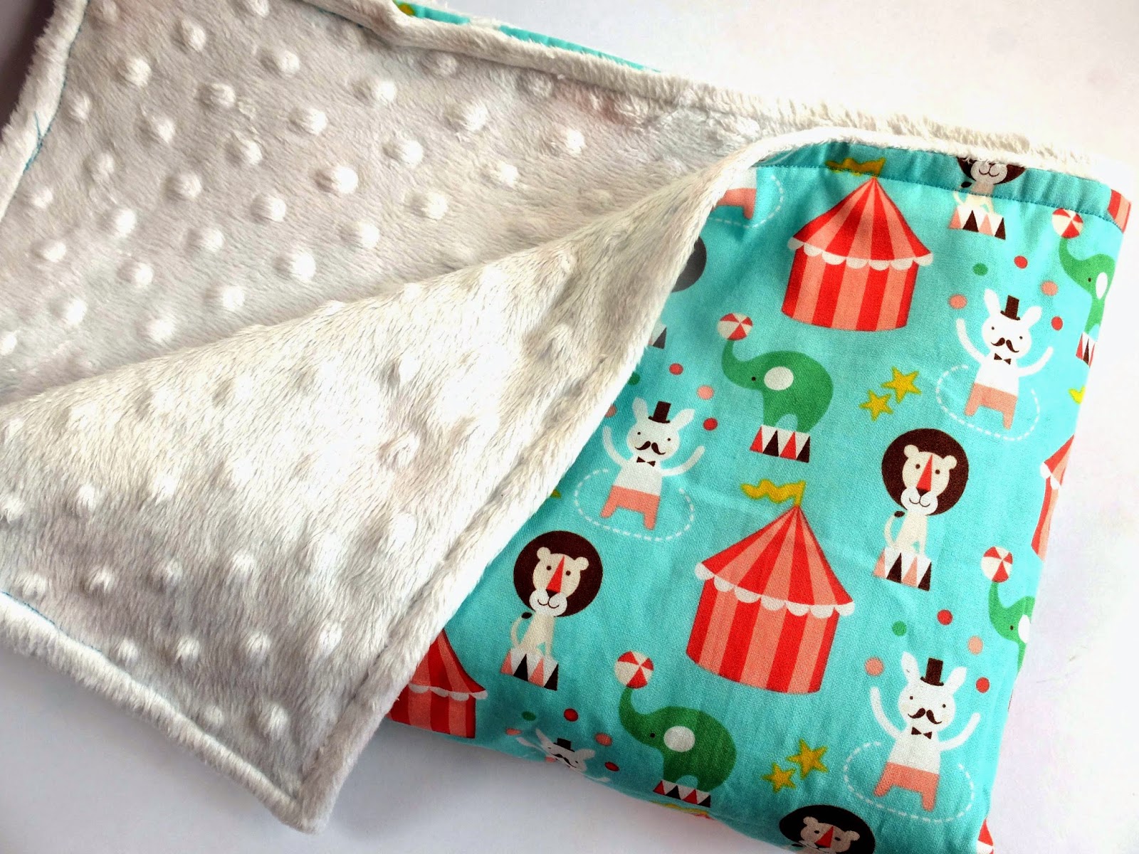 Snuggly Baby Circus Blanket The DIY Fox