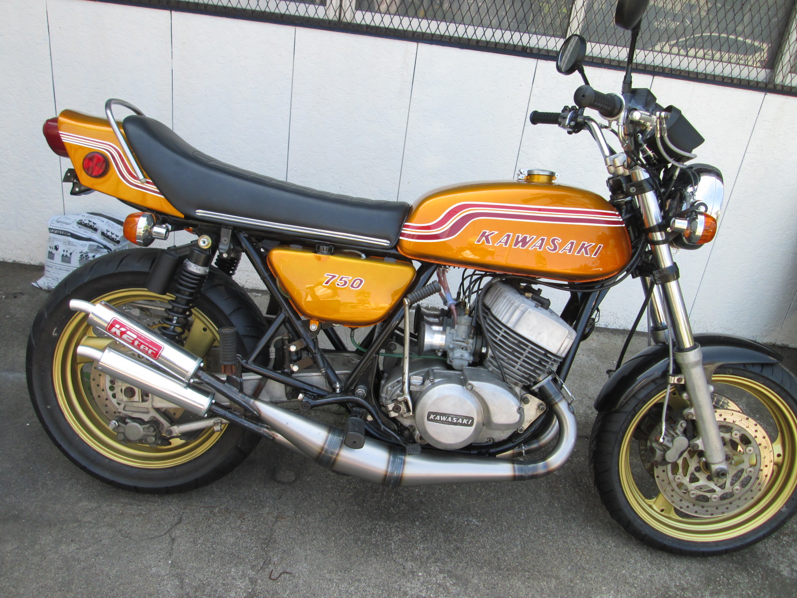 Kawasaki h2 750
