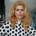 Hamil Anak Pertama, Paloma Faith Benci Cuci Rambut