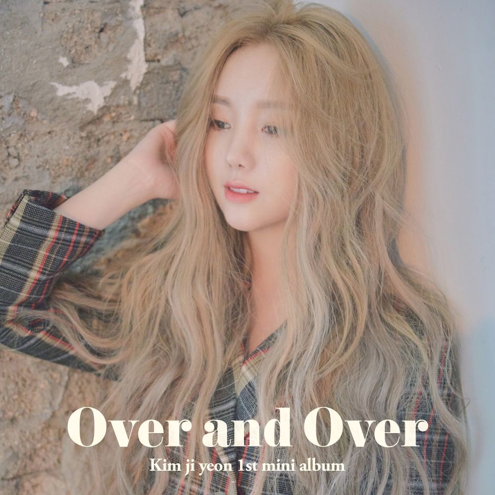 Kei (Kim Ji Yeon) – Kim ji yeon 1st Mini Album ‘OVER AND OVER’